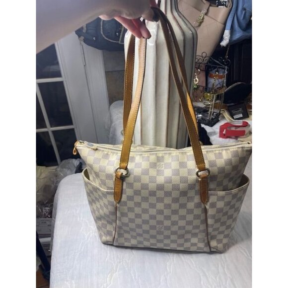 B928 - Authentic Louis Vuitton Totally GM Tote – Rare, Classic, Hard to Find - Picture 2 of 8